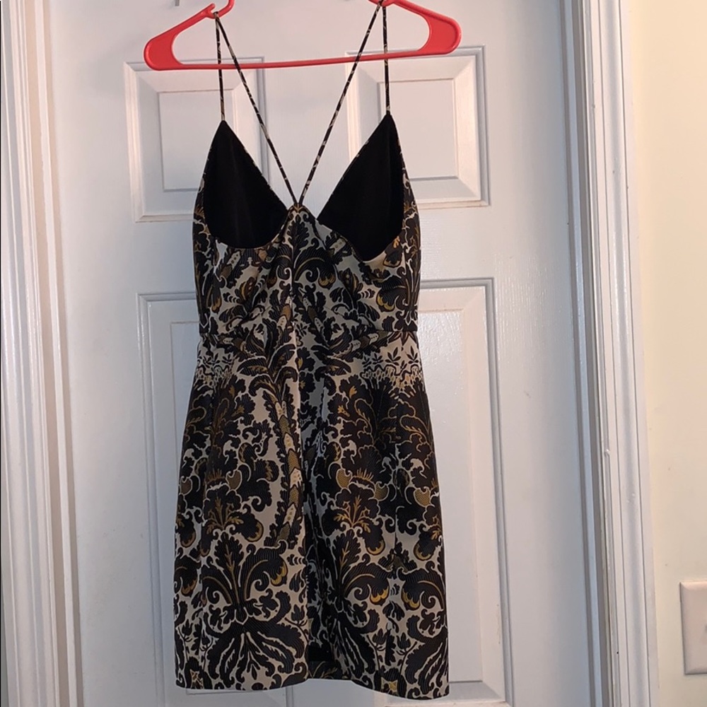 Dress - Picture 3 of 3